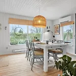 30116-odder-p-baatrupsvej-47 * Odder